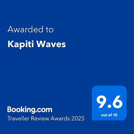 Kapiti Waves Bed & Breakfast Pukerua Bay ภายนอก รูปภาพ